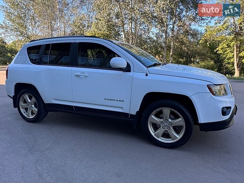 Внедорожник / Кроссовер Jeep Compass 2015 в Сумах фото 4 Внедорожник / Кроссовер Jeep Compass 2015 в Сумах