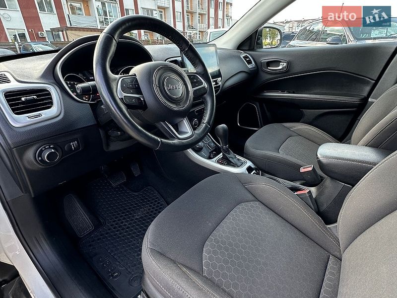 Позашляховик / Кросовер Jeep Compass 2017 в Білогородці