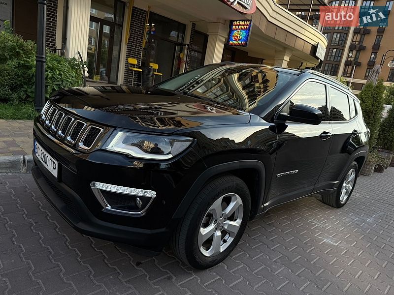 Позашляховик / Кросовер Jeep Compass 2017 в Києві
