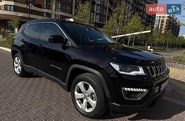Позашляховик / Кросовер Jeep Compass 2017 в Києві
