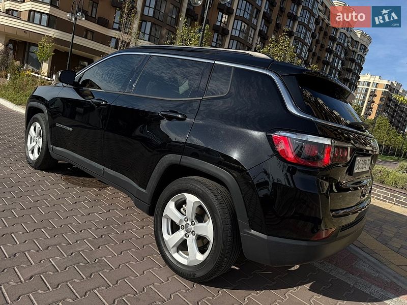 Позашляховик / Кросовер Jeep Compass 2017 в Києві
