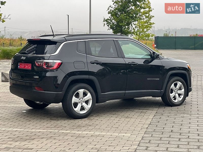 Позашляховик / Кросовер Jeep Compass 2017 в Рівному
