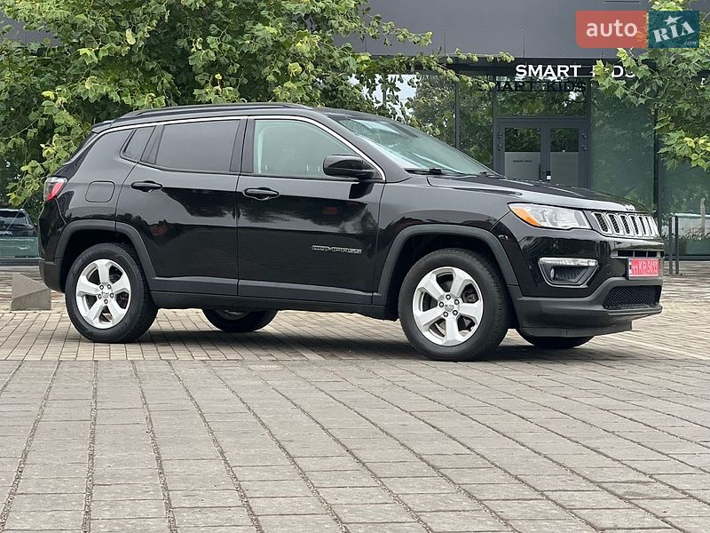 Позашляховик / Кросовер Jeep Compass 2017 в Рівному
