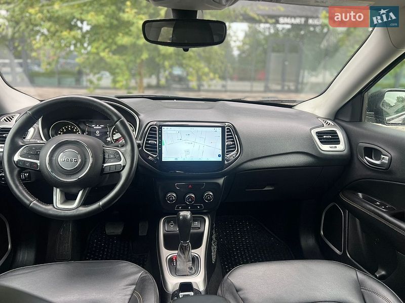 Позашляховик / Кросовер Jeep Compass 2017 в Рівному