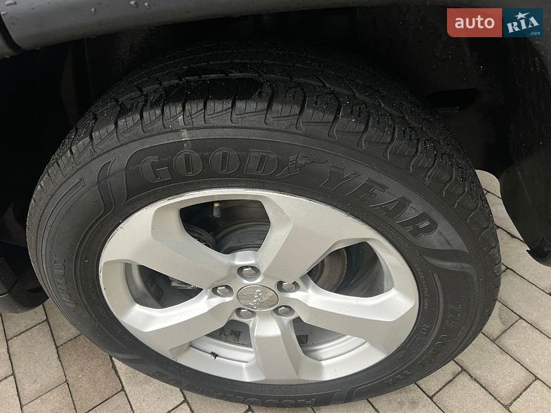 Позашляховик / Кросовер Jeep Compass 2017 в Рівному