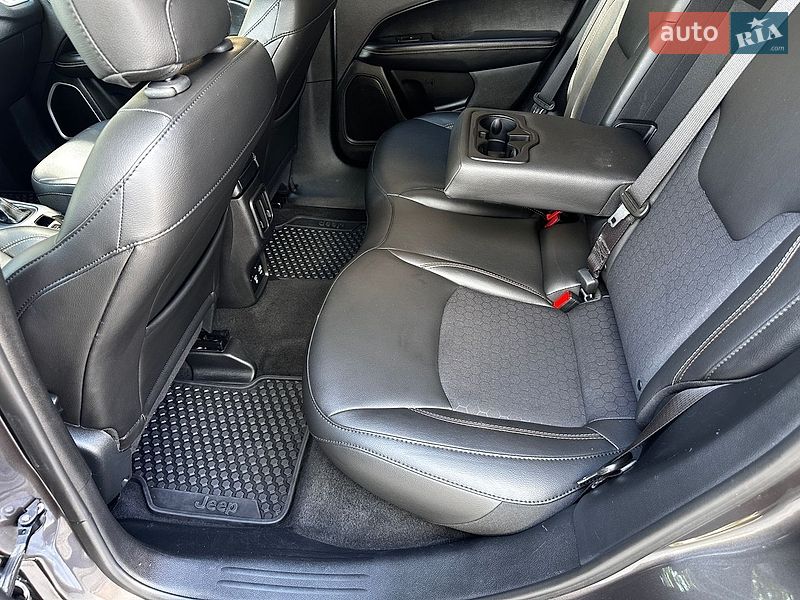 Внедорожник / Кроссовер Jeep Compass 2019 в Полтаве