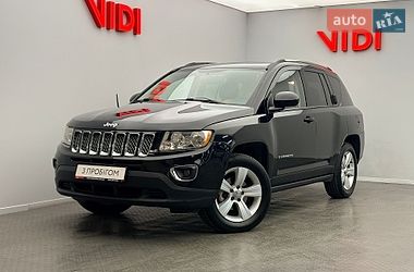 Внедорожник / Кроссовер Jeep Compass 2014 в Киеве