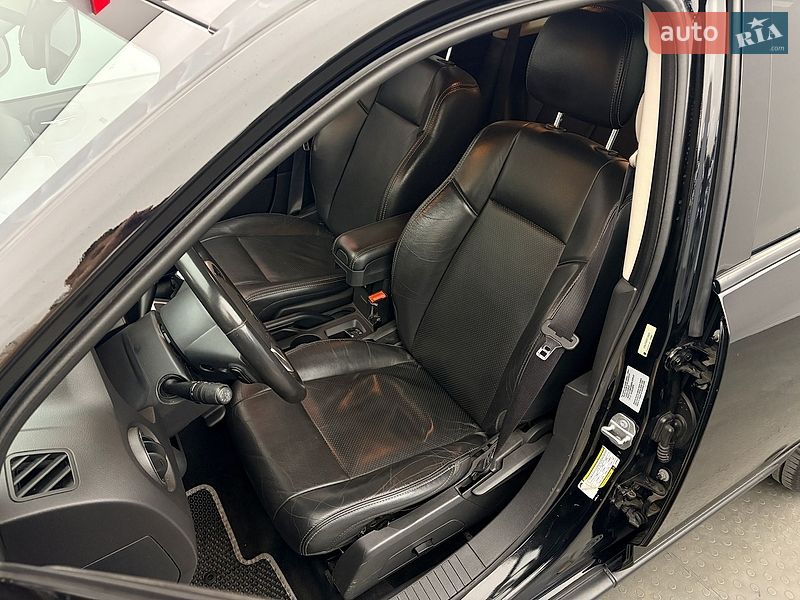 Внедорожник / Кроссовер Jeep Compass 2014 в Киеве