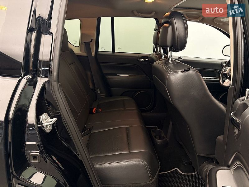 Внедорожник / Кроссовер Jeep Compass 2014 в Киеве