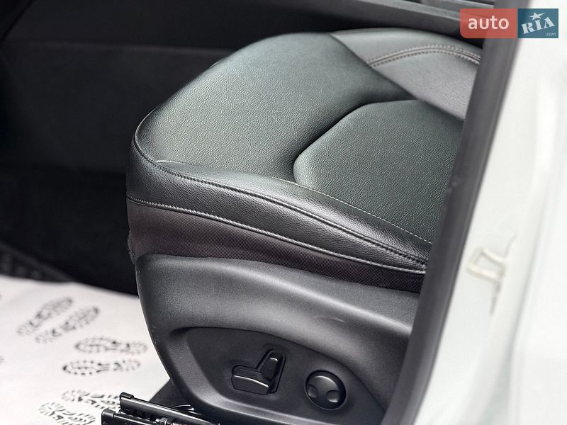 Внедорожник / Кроссовер Jeep Compass 2024 в Кременчуге