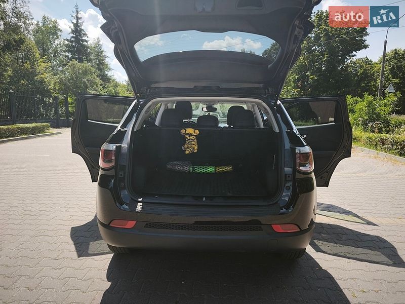 Позашляховик / Кросовер Jeep Compass 2021 в Миргороді