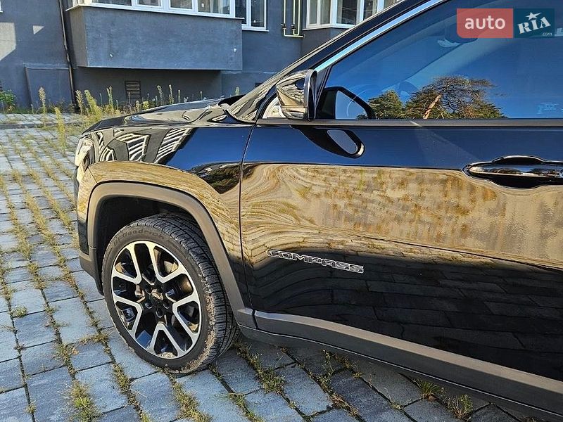 Внедорожник / Кроссовер Jeep Compass 2018 в Ахтырке