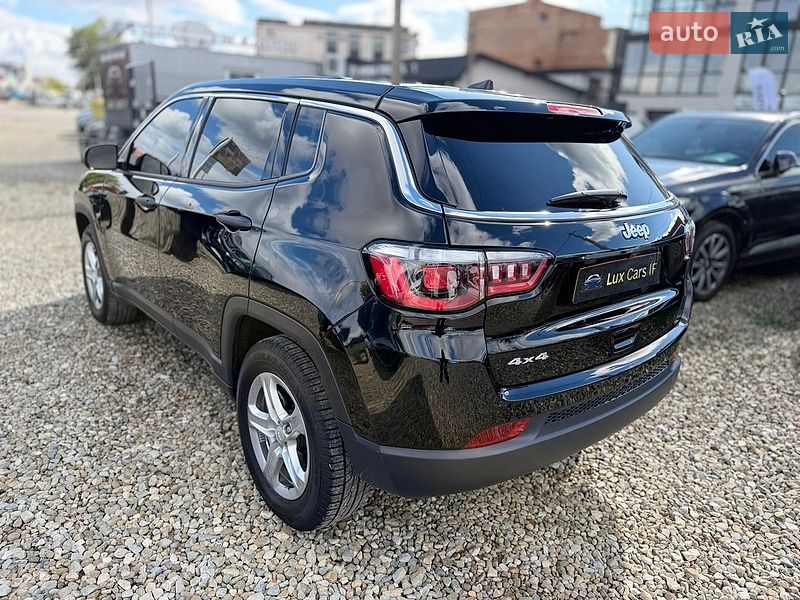 Внедорожник / Кроссовер Jeep Compass 2023 в Ивано-Франковске