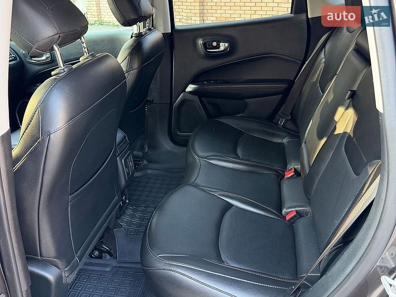 Внедорожник / Кроссовер Jeep Compass 2020 в Харькове