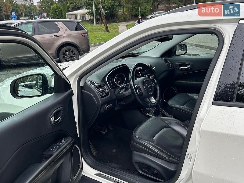 Внедорожник / Кроссовер Jeep Compass 2017 в Жовкве