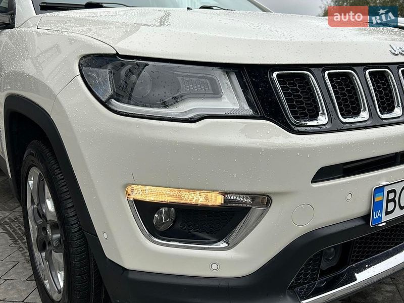 Внедорожник / Кроссовер Jeep Compass 2017 в Жовкве