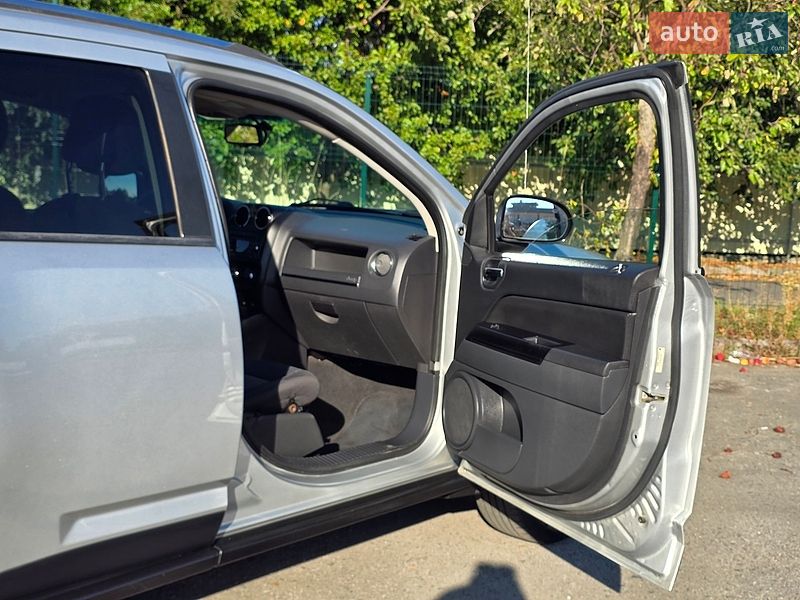 Позашляховик / Кросовер Jeep Compass 2011 в Хмельницькому