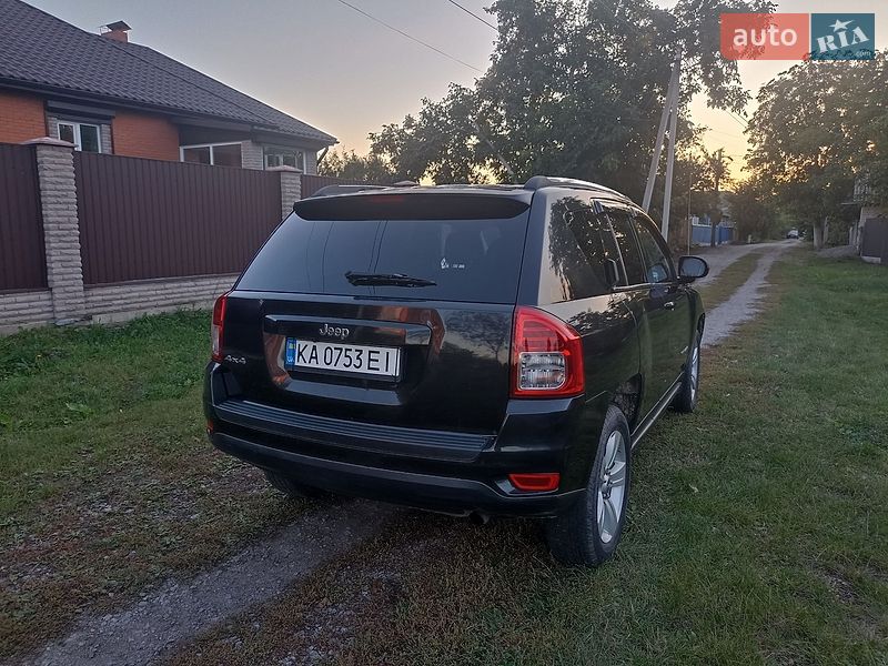 Внедорожник / Кроссовер Jeep Compass 2011 в Нежине