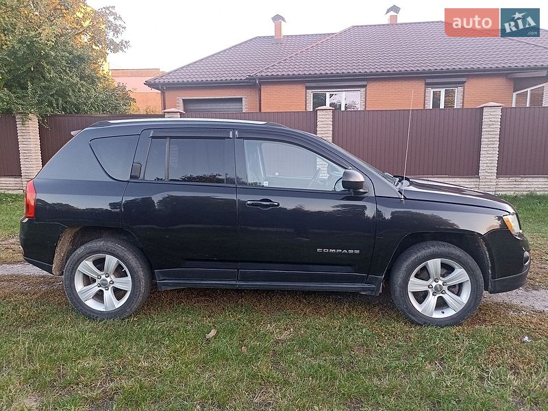 Внедорожник / Кроссовер Jeep Compass 2011 в Нежине