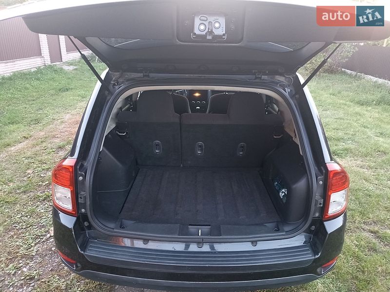 Внедорожник / Кроссовер Jeep Compass 2011 в Нежине