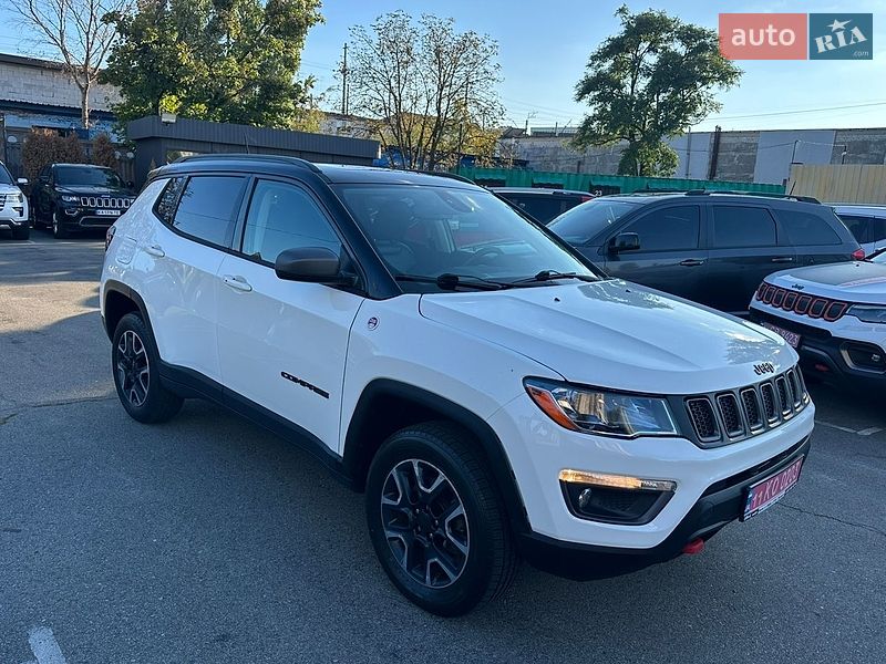 Внедорожник / Кроссовер Jeep Compass 2018 в Киеве