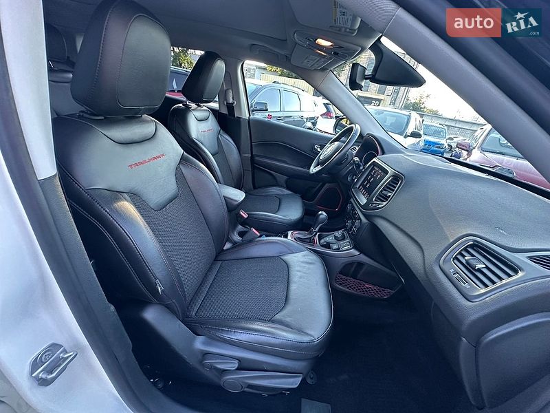 Внедорожник / Кроссовер Jeep Compass 2018 в Киеве