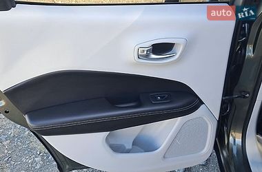 Позашляховик / Кросовер Jeep Compass 2017 в Києві