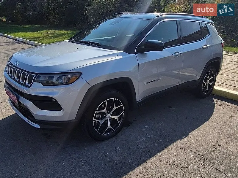 Jeep Compass 2024