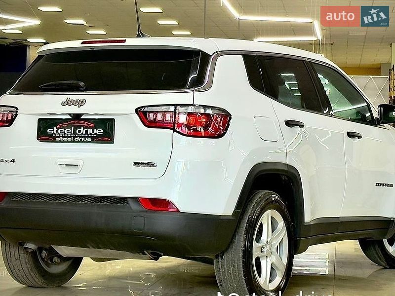 Позашляховик / Кросовер Jeep Compass 2023 в Києві фото 4 Позашляховик / Кросовер Jeep Compass 2023 в Києві
