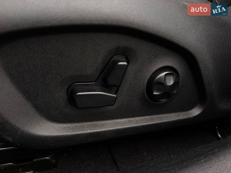 Внедорожник / Кроссовер Jeep Compass 2017 в Калуше