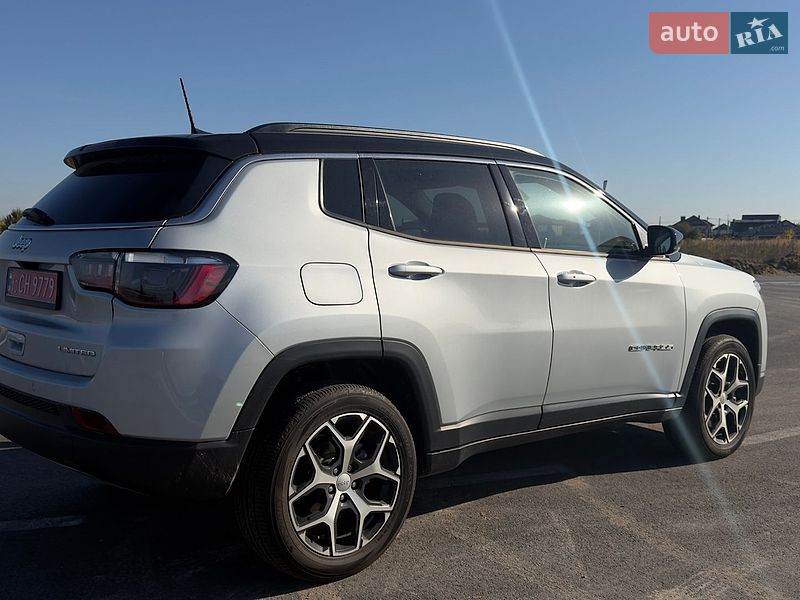 Внедорожник / Кроссовер Jeep Compass 2024 в Киеве