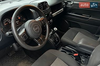 Внедорожник / Кроссовер Jeep Compass 2015 в Полтаве