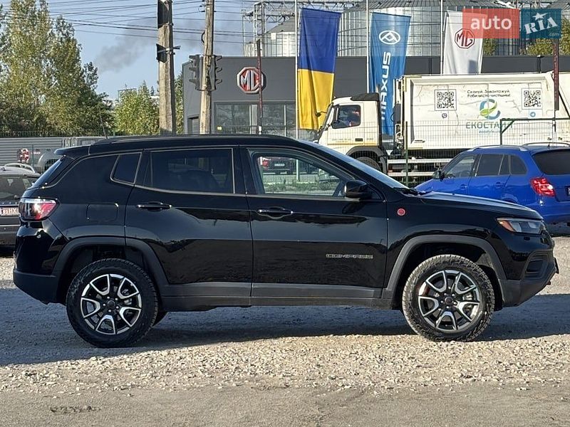 Позашляховик / Кросовер Jeep Compass 2024 в Кропивницькому