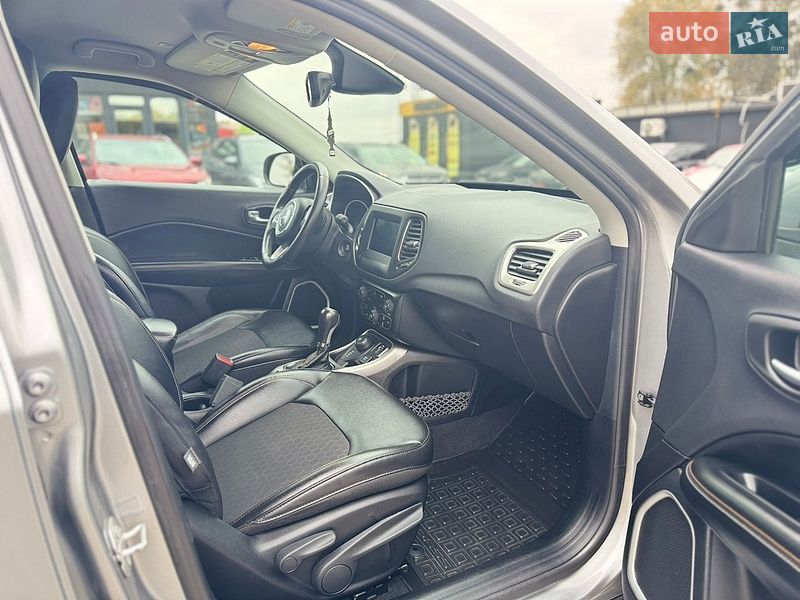 Внедорожник / Кроссовер Jeep Compass 2017 в Львове фото 14 Внедорожник / Кроссовер Jeep Compass 2017 в Львове