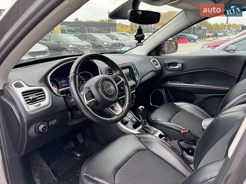 Внедорожник / Кроссовер Jeep Compass 2017 в Львове фото 16 Внедорожник / Кроссовер Jeep Compass 2017 в Львове