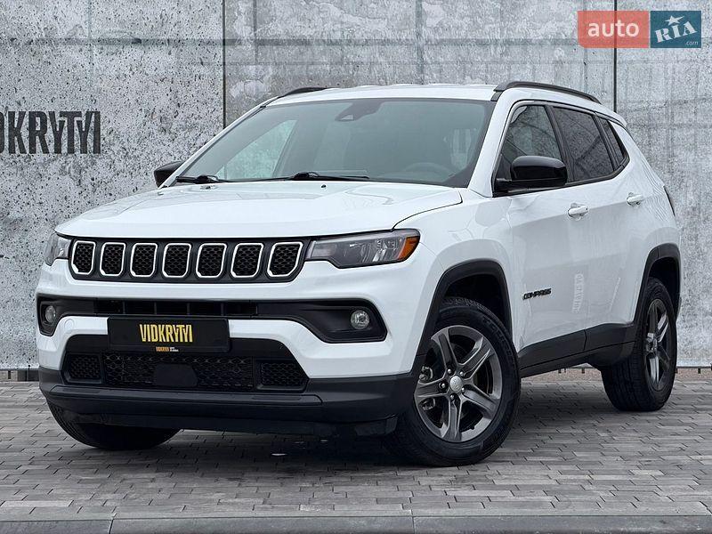 Внедорожник / Кроссовер Jeep Compass 2023 в Киеве
