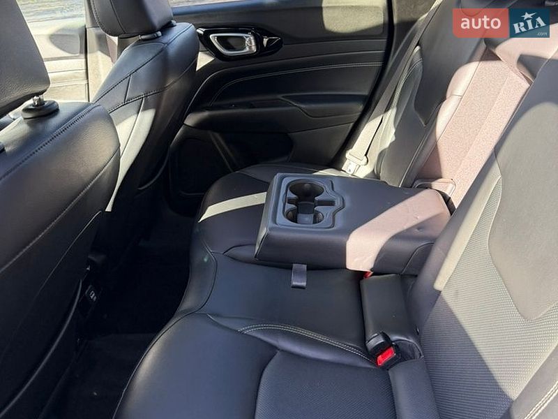 Внедорожник / Кроссовер Jeep Compass 2023 в Ивано-Франковске