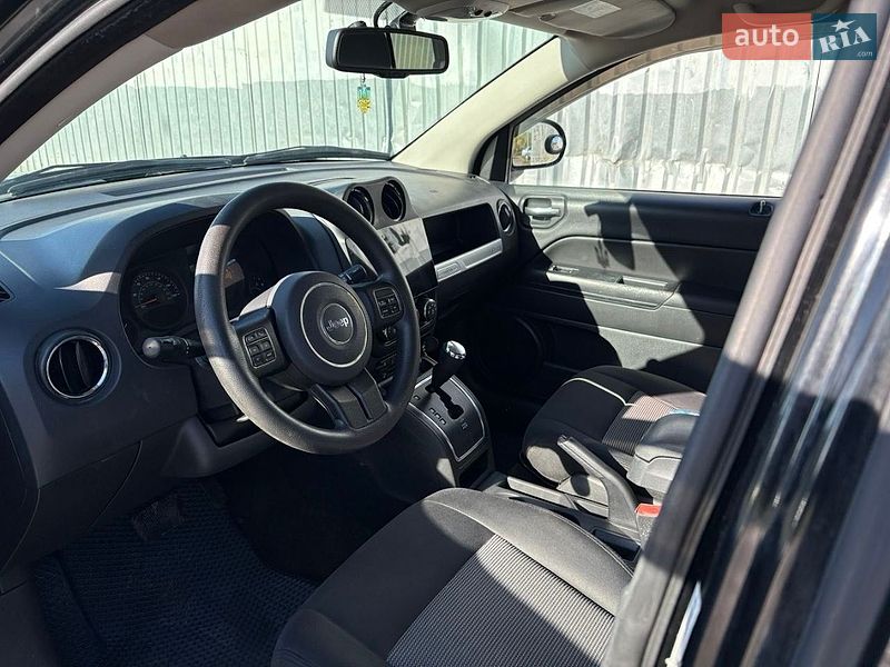 Позашляховик / Кросовер Jeep Compass 2013 в Києві