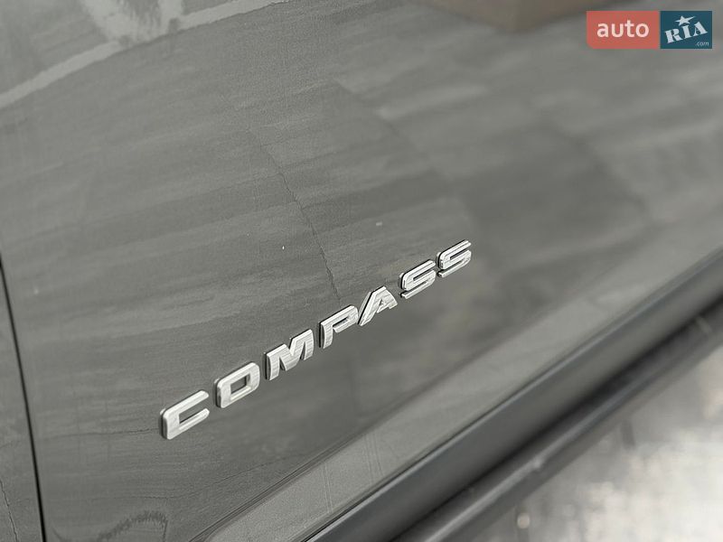 Внедорожник / Кроссовер Jeep Compass 2012 в Виннице