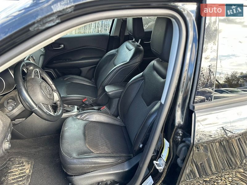 Позашляховик / Кросовер Jeep Compass 2017 в Стрию