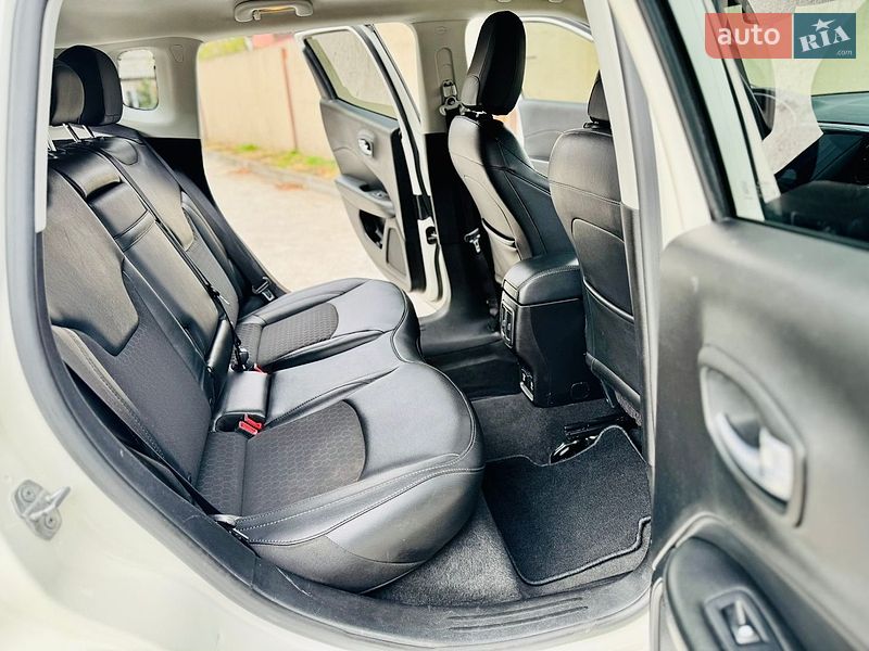 Внедорожник / Кроссовер Jeep Compass 2019 в Ромнах