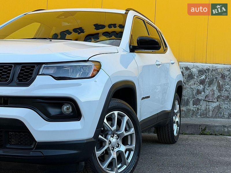 Внедорожник / Кроссовер Jeep Compass 2024 в Дрогобыче