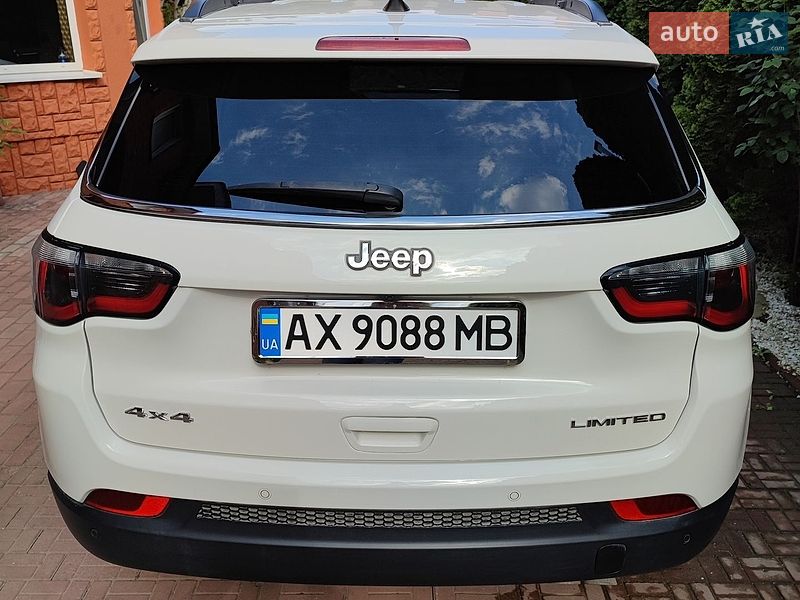 Внедорожник / Кроссовер Jeep Compass 2018 в Виноградове