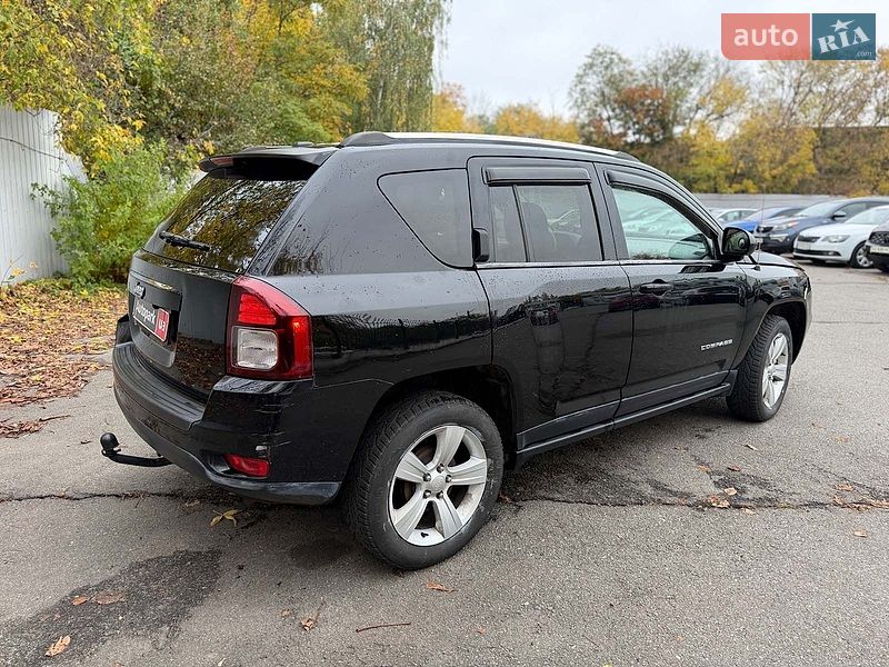 Внедорожник / Кроссовер Jeep Compass 2013 в Киеве