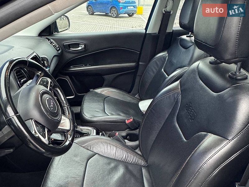 Внедорожник / Кроссовер Jeep Compass 2021 в Киеве