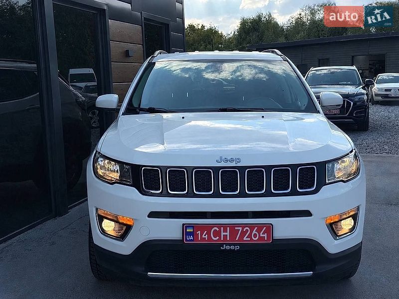 Внедорожник / Кроссовер Jeep Compass 2019 в Ровно