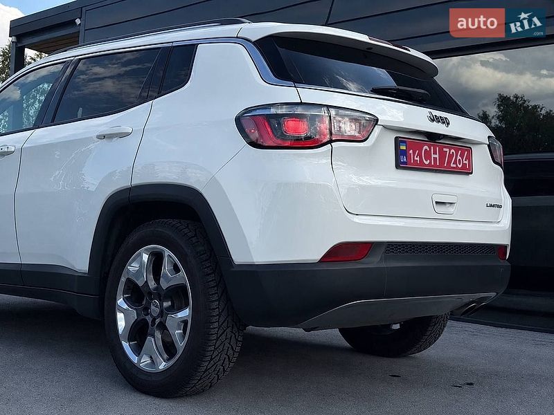 Внедорожник / Кроссовер Jeep Compass 2019 в Ровно