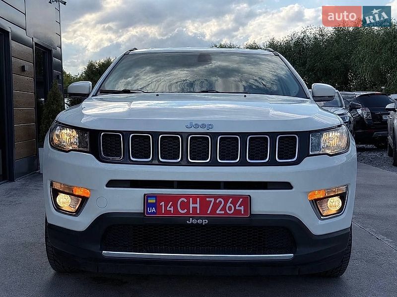 Внедорожник / Кроссовер Jeep Compass 2019 в Ровно
