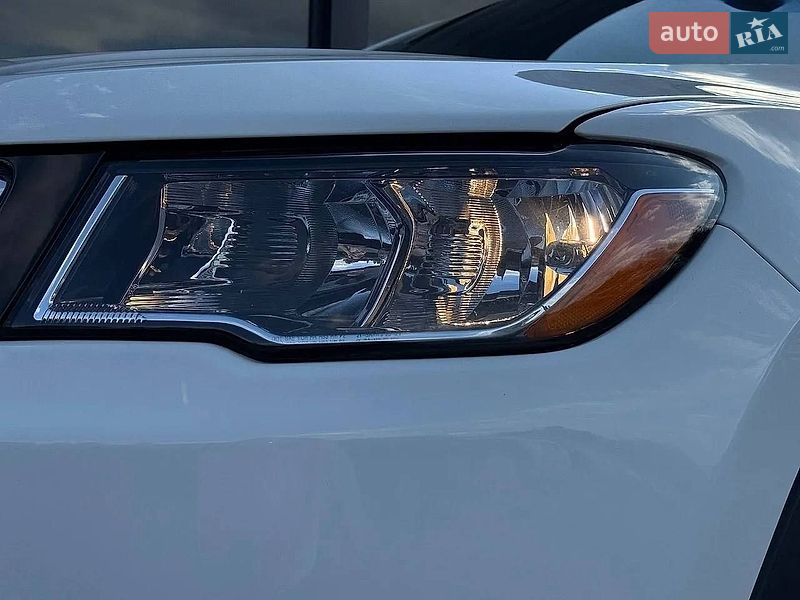 Внедорожник / Кроссовер Jeep Compass 2019 в Ровно
