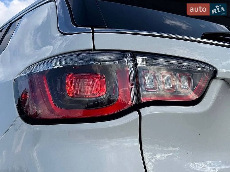 Внедорожник / Кроссовер Jeep Compass 2019 в Ровно